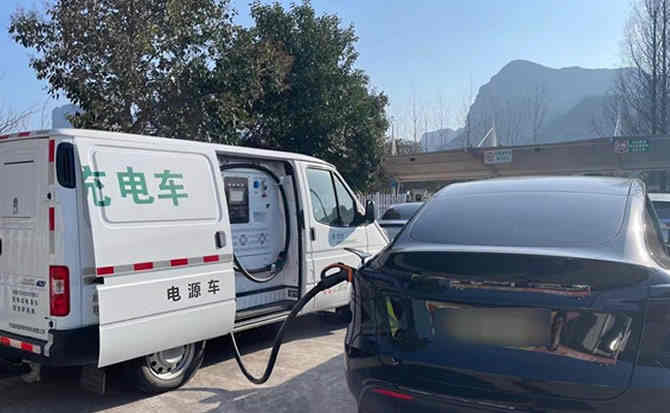 五台汽车搭电